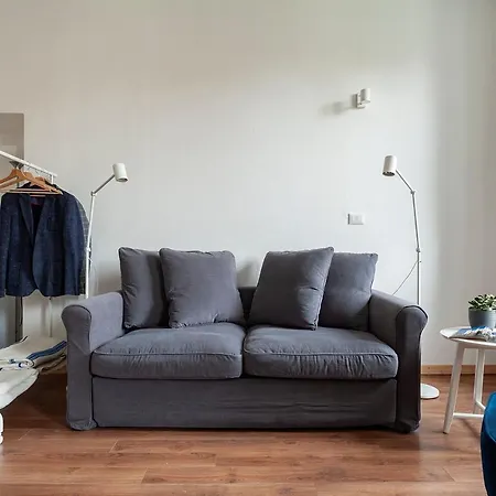 A Quiet Sunny In * 베르바니아