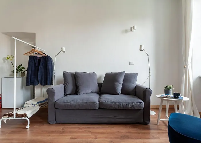 A Quiet Sunny In * Βερμπάνια